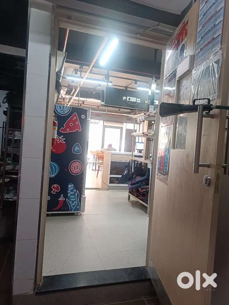 Receptionist at Dominos pizza