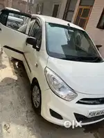 Hyundai Grand i10 2013 Petrol 90000 Km Driven 5 new tyre
