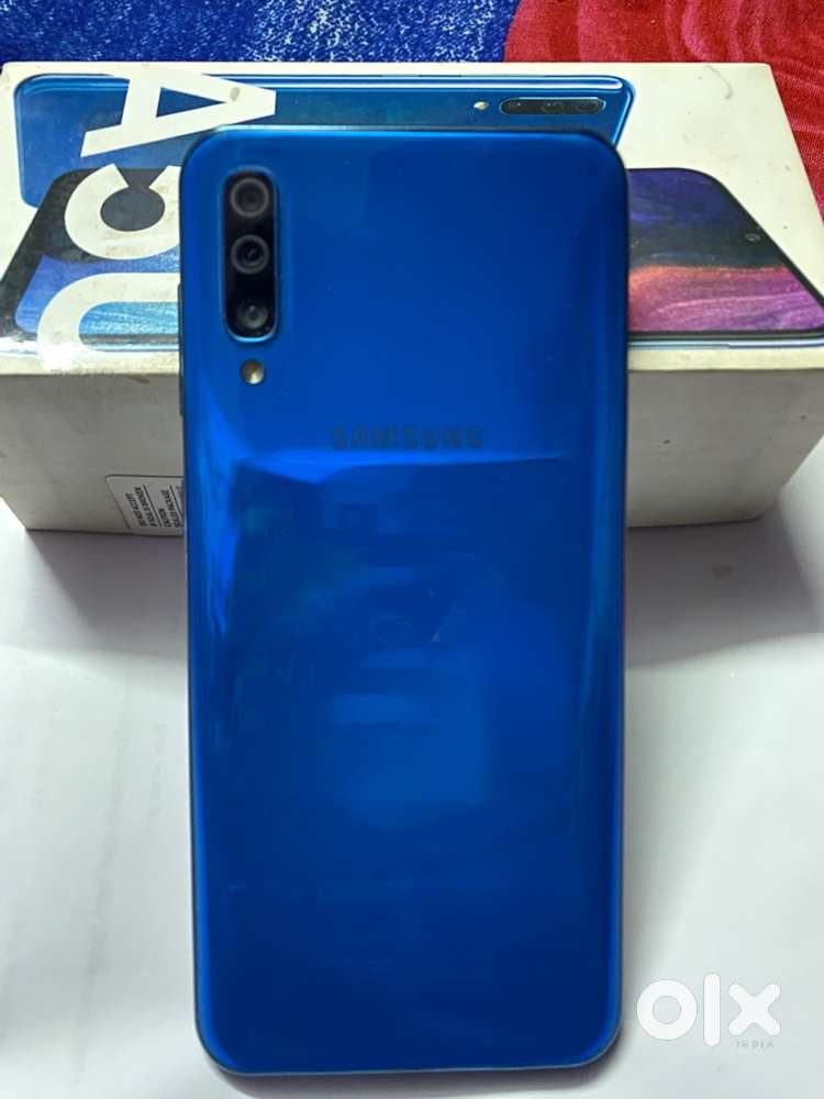 Samsung A50 4g urgent sell