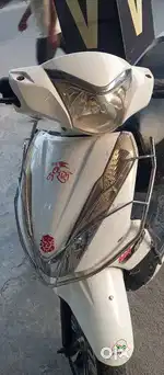 Very nice scooty neat and clean not make any noise