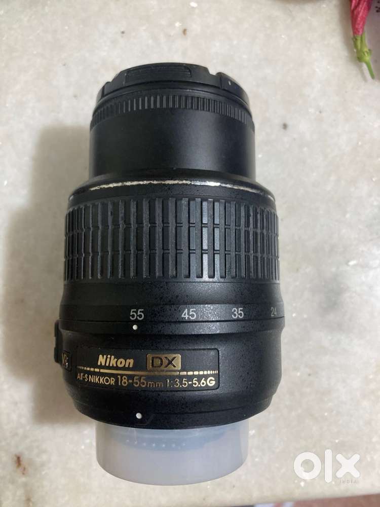 Nikon 18-55mm AF-S DX lens