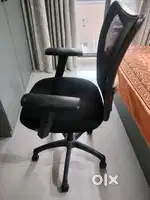 Sturdy office chair in good condition for sell