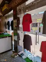 Shop ka Furniture sale karna hai