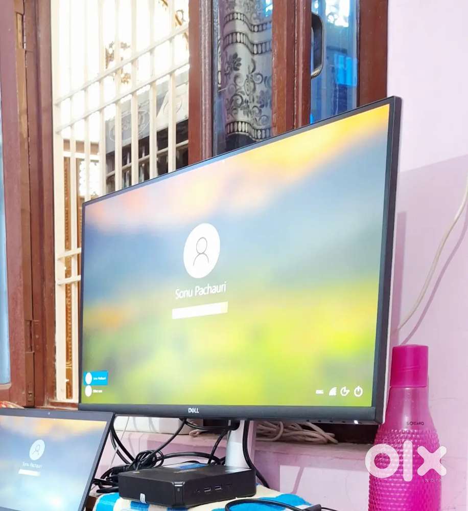 27inch, 4k display, dell monitor, excellent condition