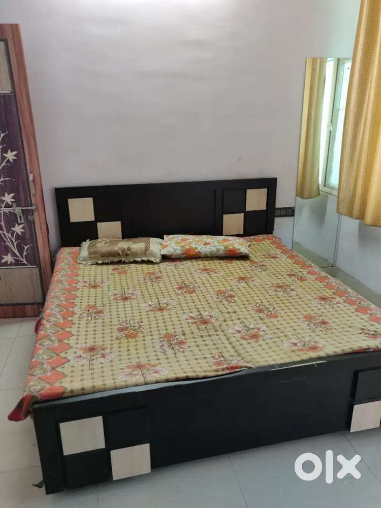 2bhk furnished flat rent available