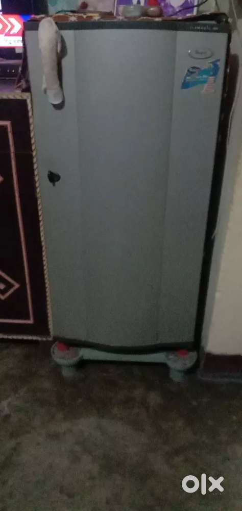 Whirlpool Icemagic Refrigerator