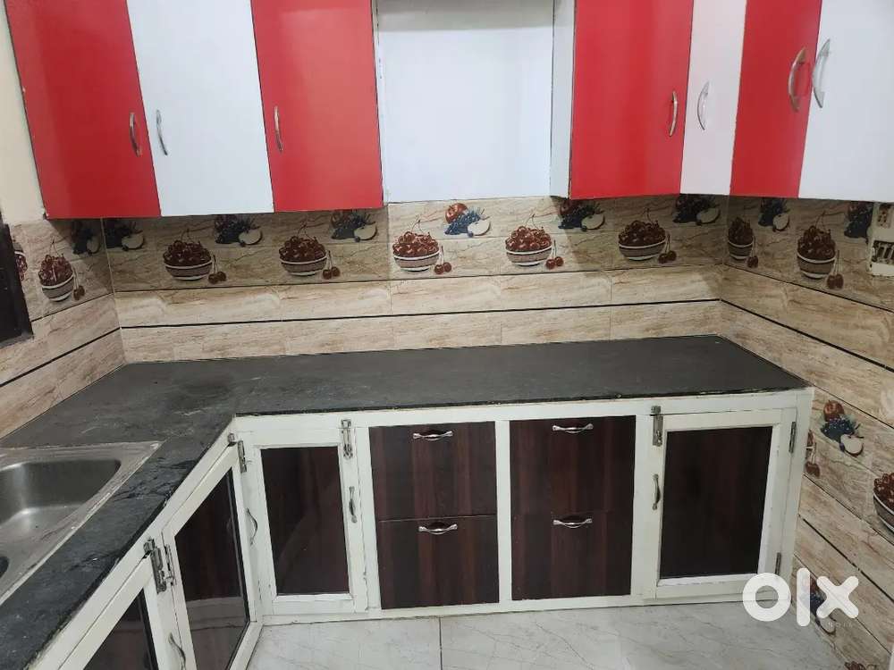 Very prime location house