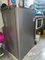 Hisense Fridge (90 Litre)