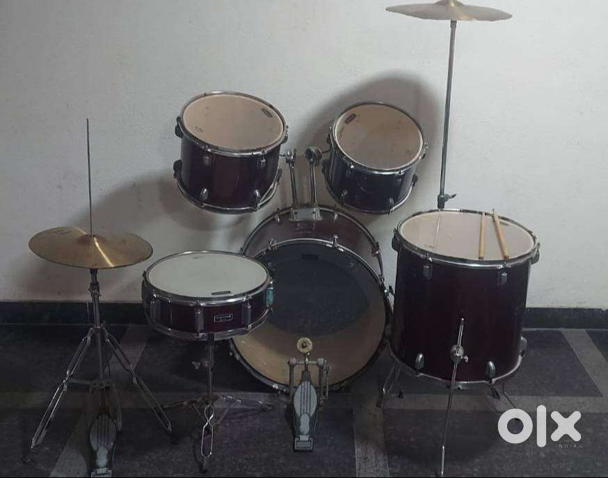 Mapex TNM5254TC 5-Piece Drum Kit – Good Condition (Delhi)