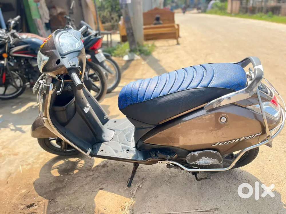 TVS Jupiter 2020
