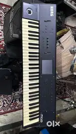 Korg M50 Synth | Keyboard | Piano | Mint Condition | Roland | Yamaha