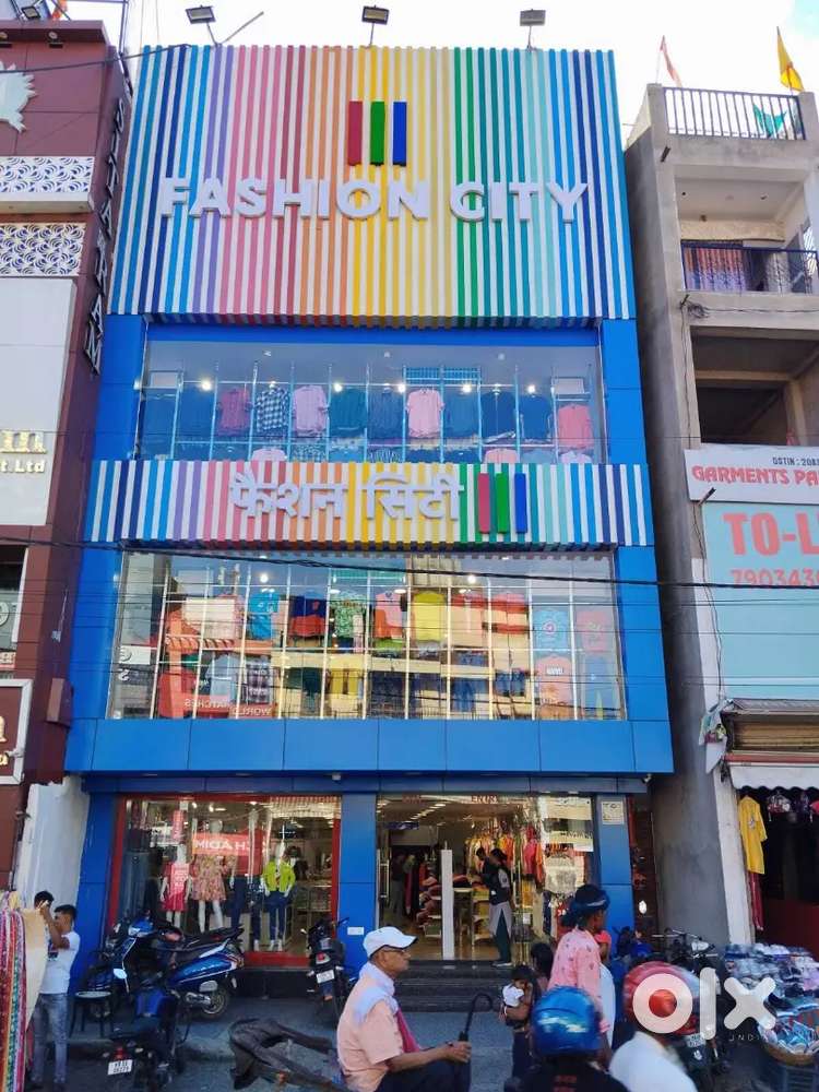 Fashion Mall sales job