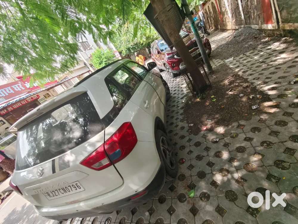 Maruti Suzuki Brezza (2017)Diesel VDI