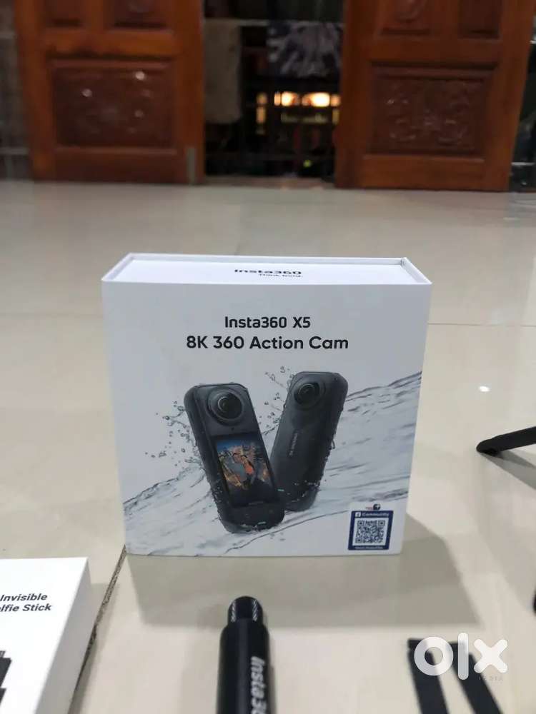 Insta360 X5 Bundle, 360 Action Camera Motorcycle Multiview Bundle