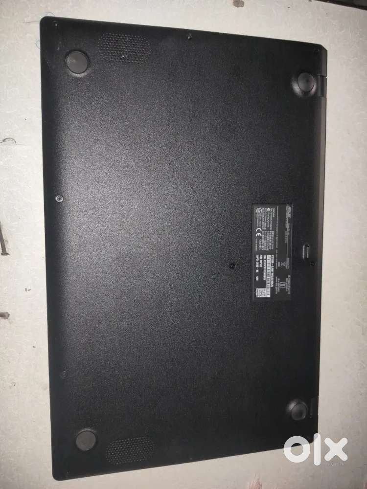 Selling  Laptop