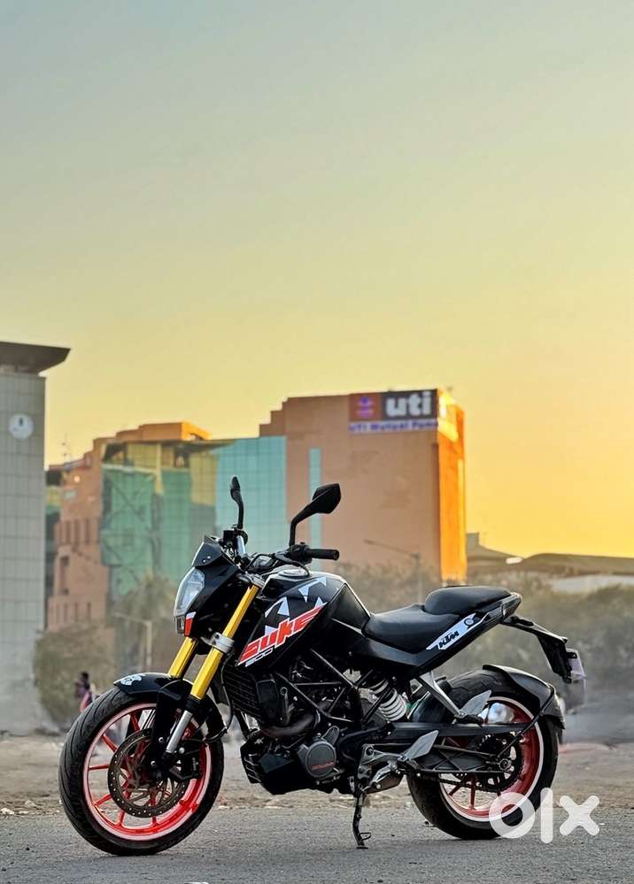 KTM DUKE 200