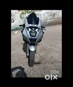R15 V4  good condition