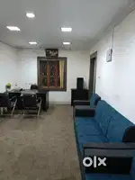 FRONT OFFICE (FEMALE)