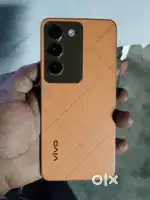 Vivo y 200e 5g 8/128... Very good condition