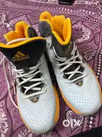 Dominate the Court in Style – New Adidas Basketball Shoes