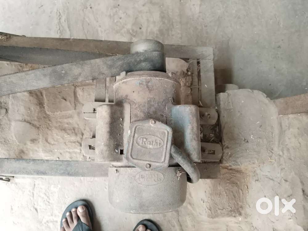 Chakki gandasa motor good condition
