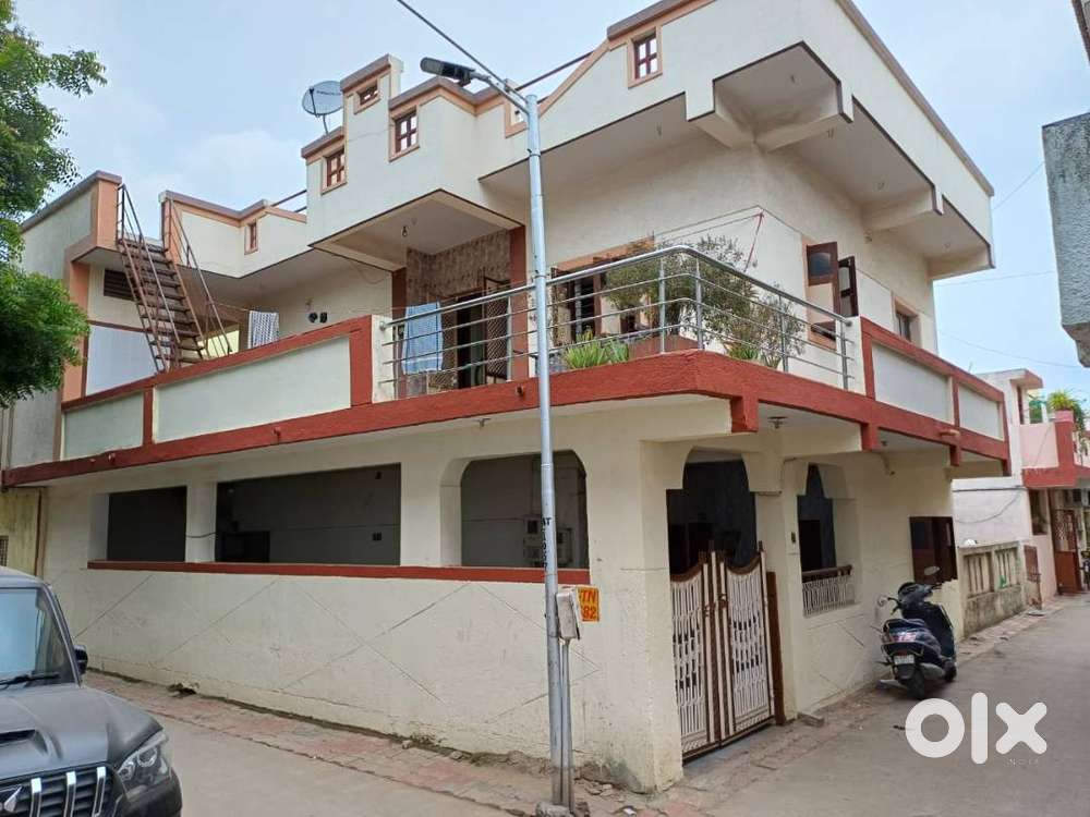 Spacious Duplex Tenament for Sale in Parshwanath Township, New Naroda!