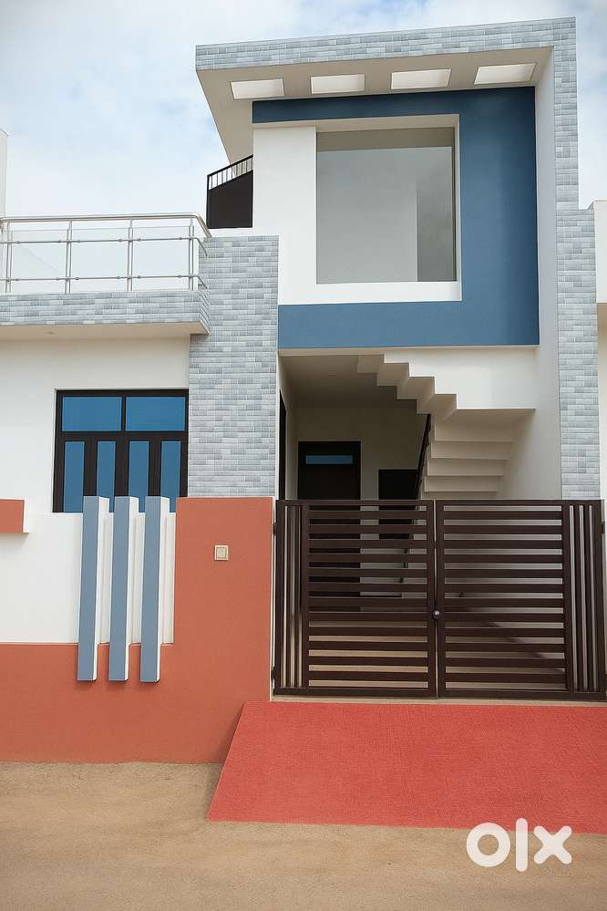 Kursi Road House for sale