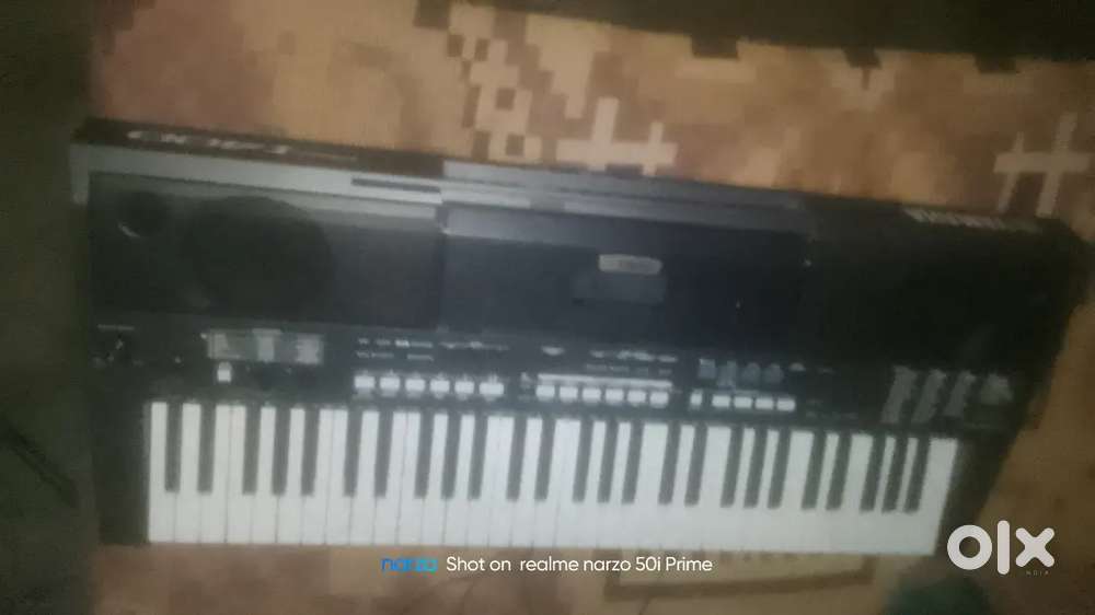 Yamaha I 400 keybord