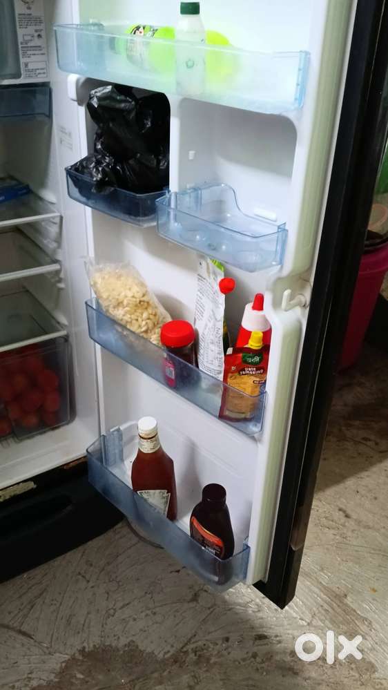Samsung fridge 2 years old good condition