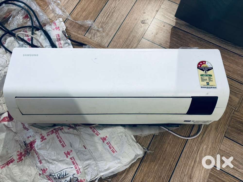 Samsung White 1.5 Ton 3 Star Inverter Split AC