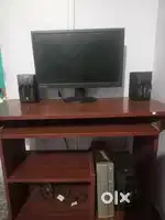 Computer and its accessories without Desk