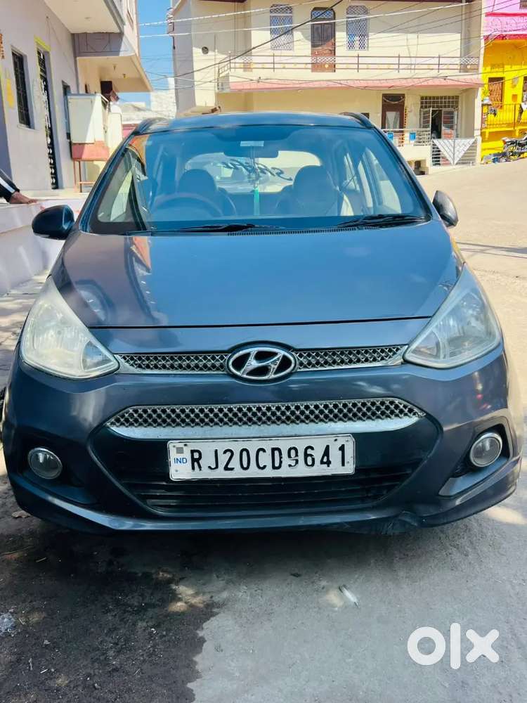 Hyundai Grand i10 2015 18/12/2015 Petrol 80000 Km