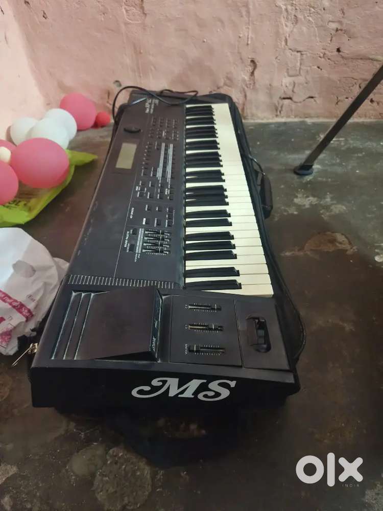 Want to sale Rolandxp60 keyboard