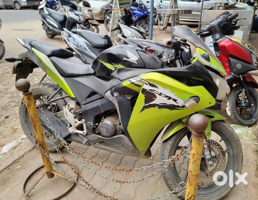 Honda CBR 150R