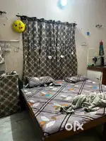 Girl for room sharing