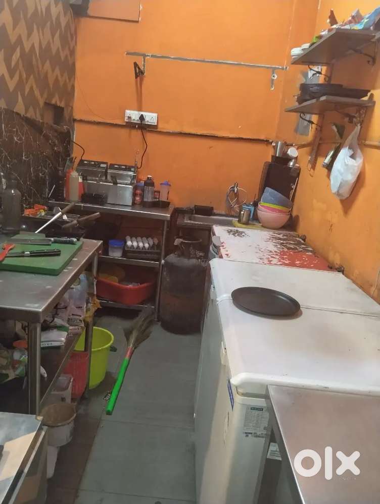 Looking to sale as soon as possible price we can talk about that