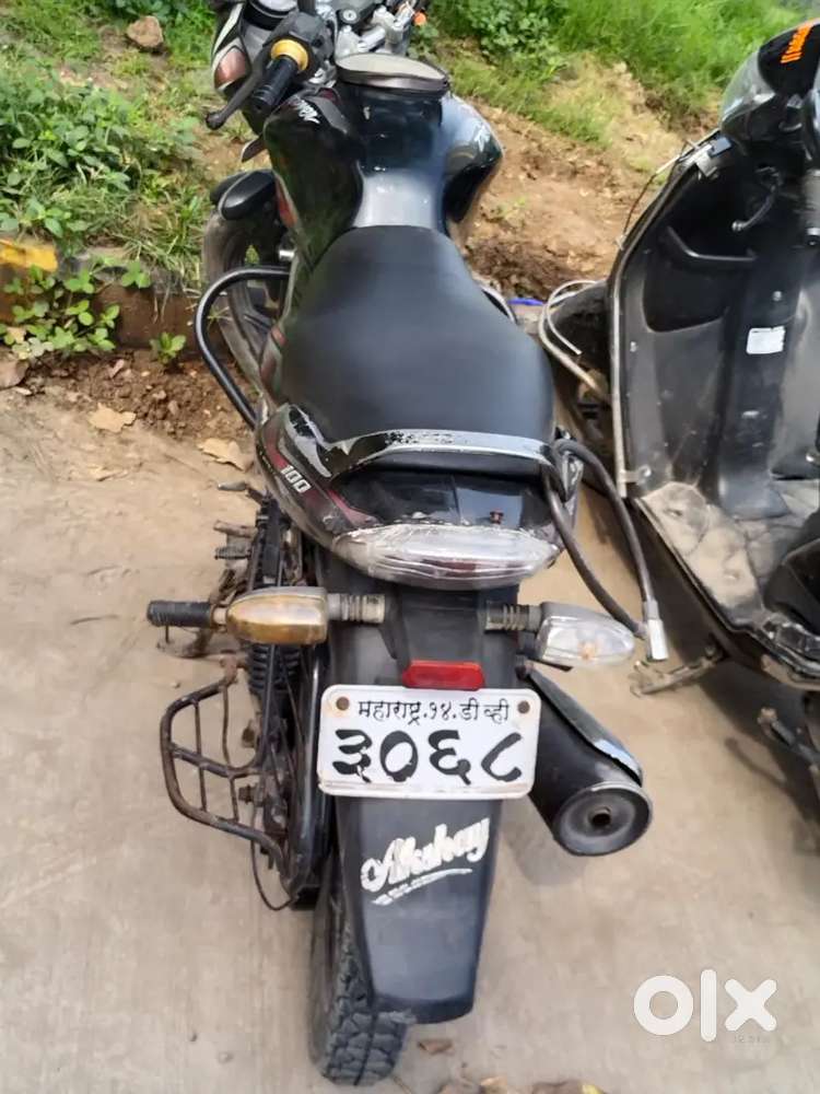 BAJAJ DISCOVER 100