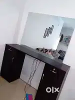 Beauty Parlour table and mirror for sale