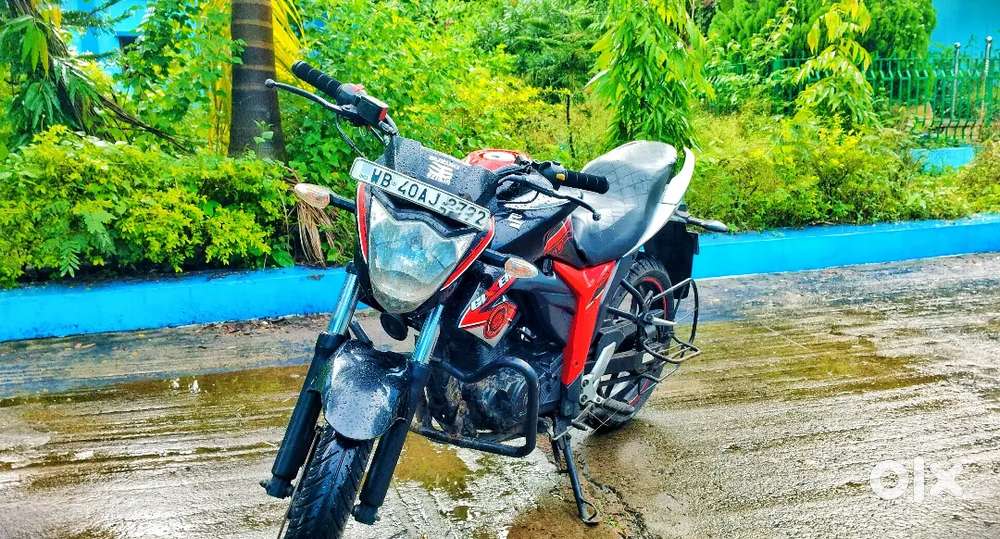 All paper ok  new tyr, New battery good condition bike