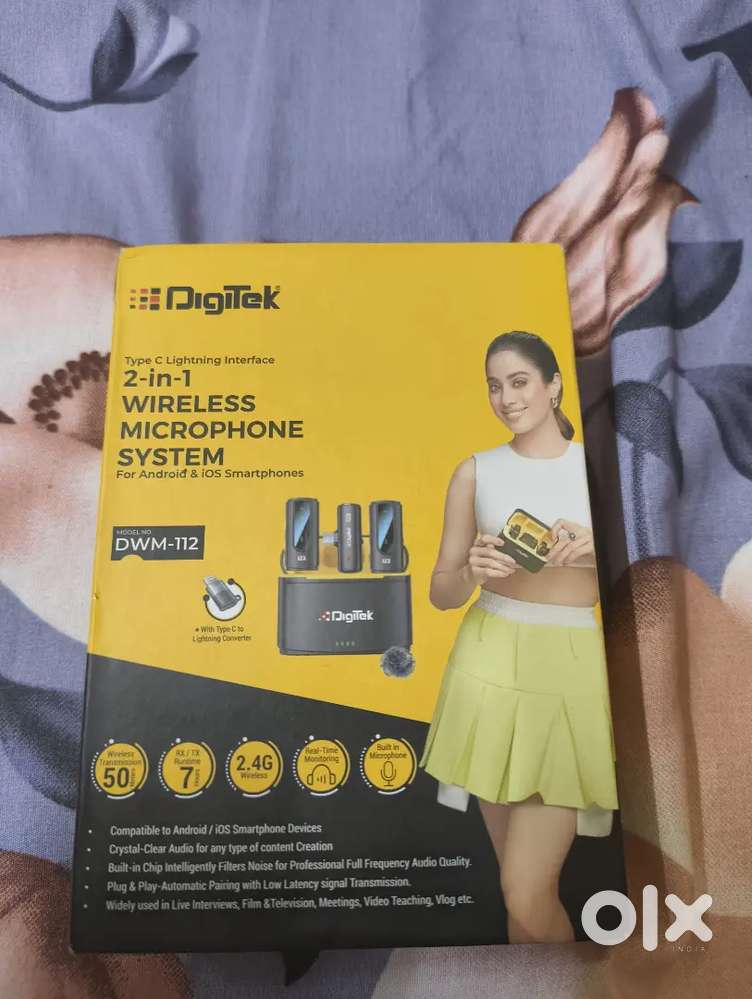 Digitek mic dwm 112 wireless or ring light
