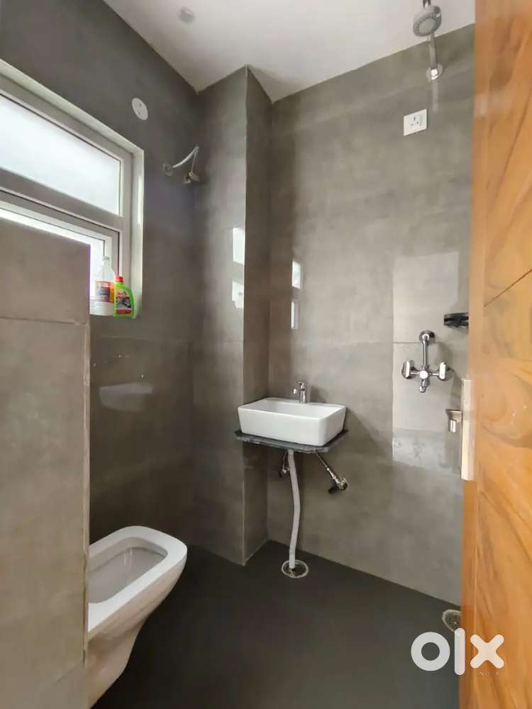 Luxury 3 bhk flat fully furnished for rent