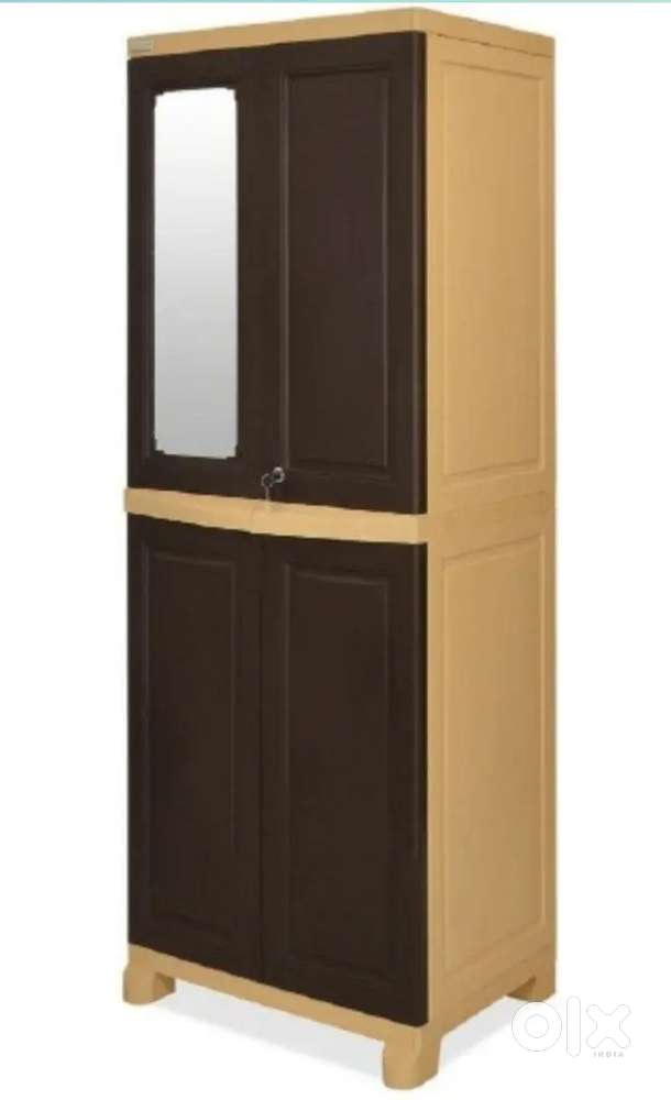 NILKAMAL PLASTIC WARDROBE
