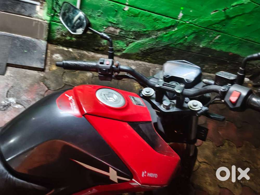 Hero 160 R Best price