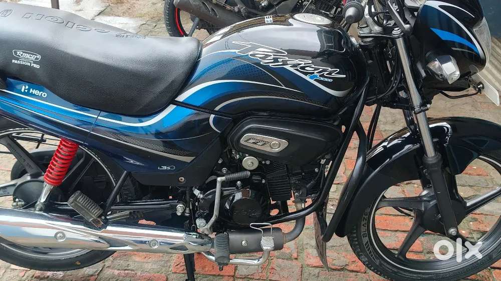 Gadi first owner hai original Chali hai sab original hai