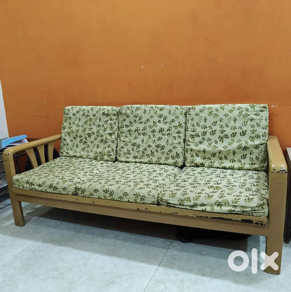 2 Sofas And 2 Chairs (Full Set)