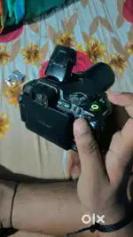 Nikon camera 1year old price phone se bhi exchange kar lege