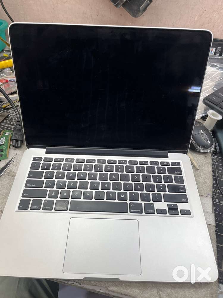 MacBook Pro A1502