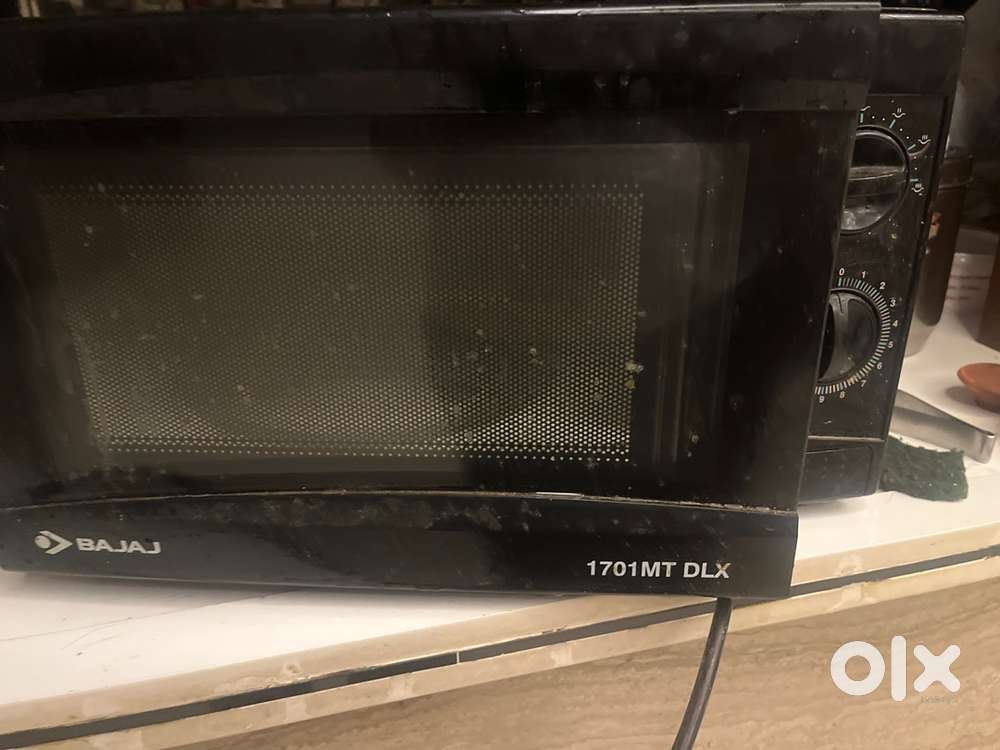Bajaj microwave