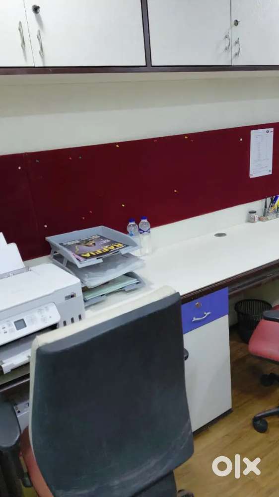 Office space for rent in poddar point building at park street