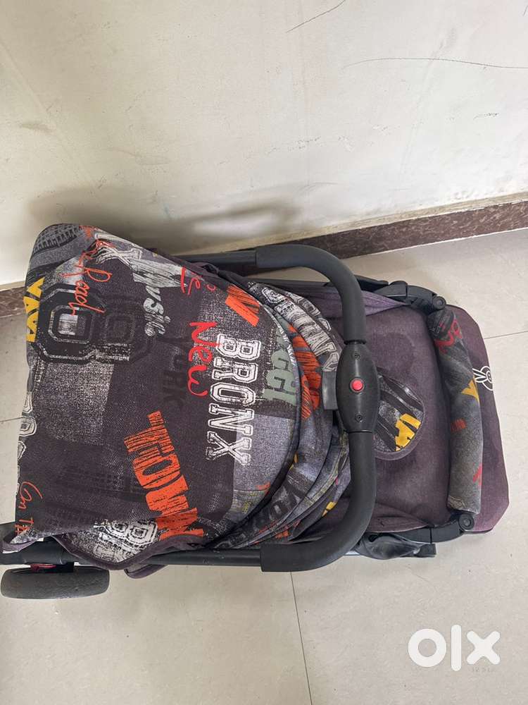 Kids stroller (R for rabbit brand )